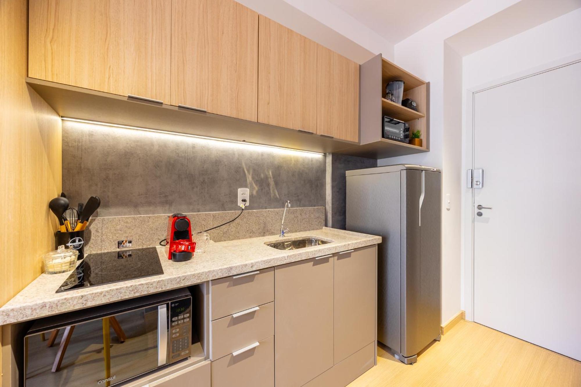 Easy Star - Lindo Ao Lado Da Faria Lima - Rb01i Apartamento *